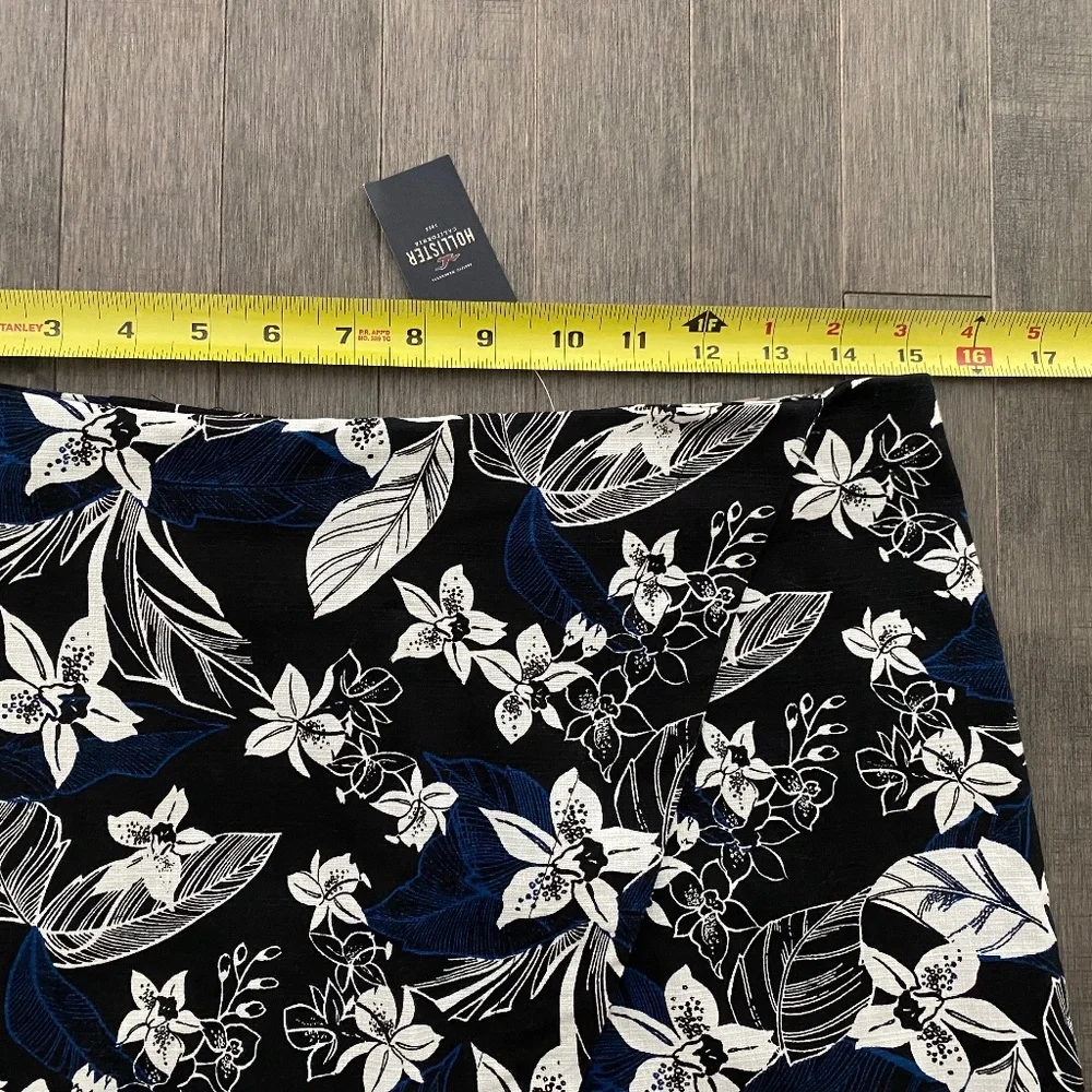 Hollister Faux Wrap Skort Shorts